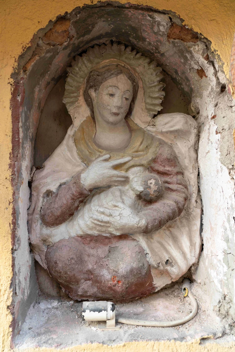 Un bene per tutti, Le Madonne di Comacchio 